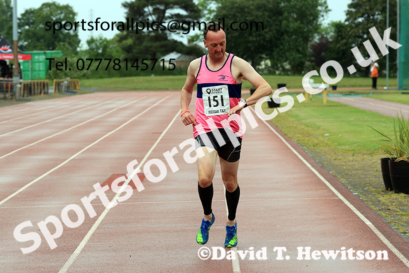 800 metres, 2025 NEMAA Track and Field, Monkton. Photo: David T. Hewitson/Sports for All Pics